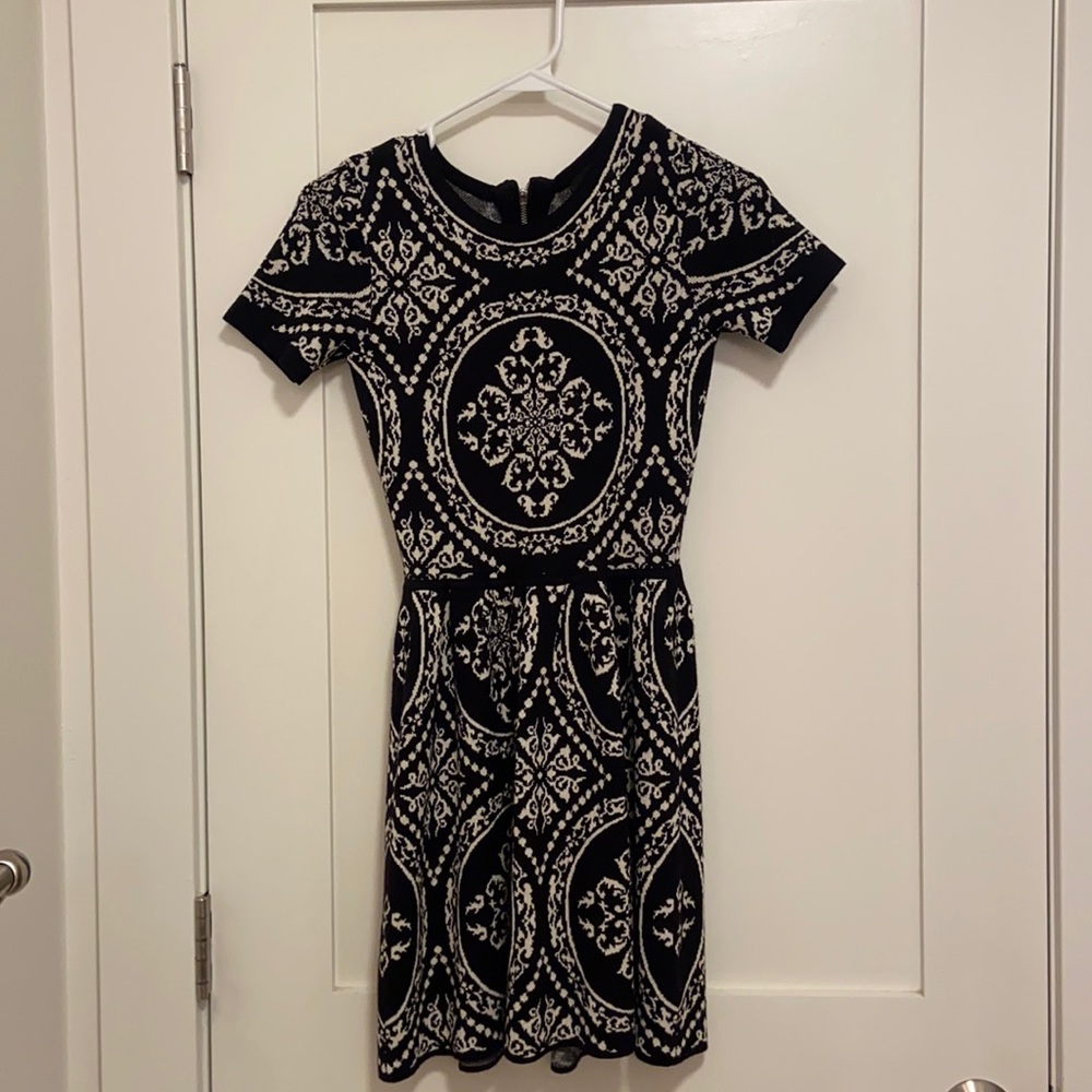 Romeo and Juliet Couture mini dress/tunic size XS